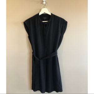 Babaton Sleeveless Shirt Dress